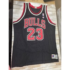 Champion Chicago Bulls‎ Michael Jordan 23 Black Basketball Jersey Size 48 FLAWS